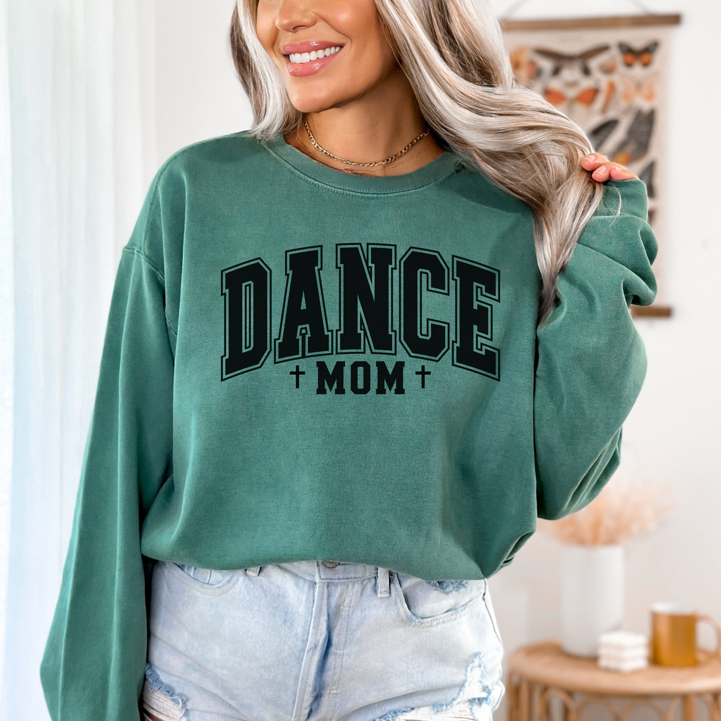 DANCE MOM UNISEX SWEATSHIRT