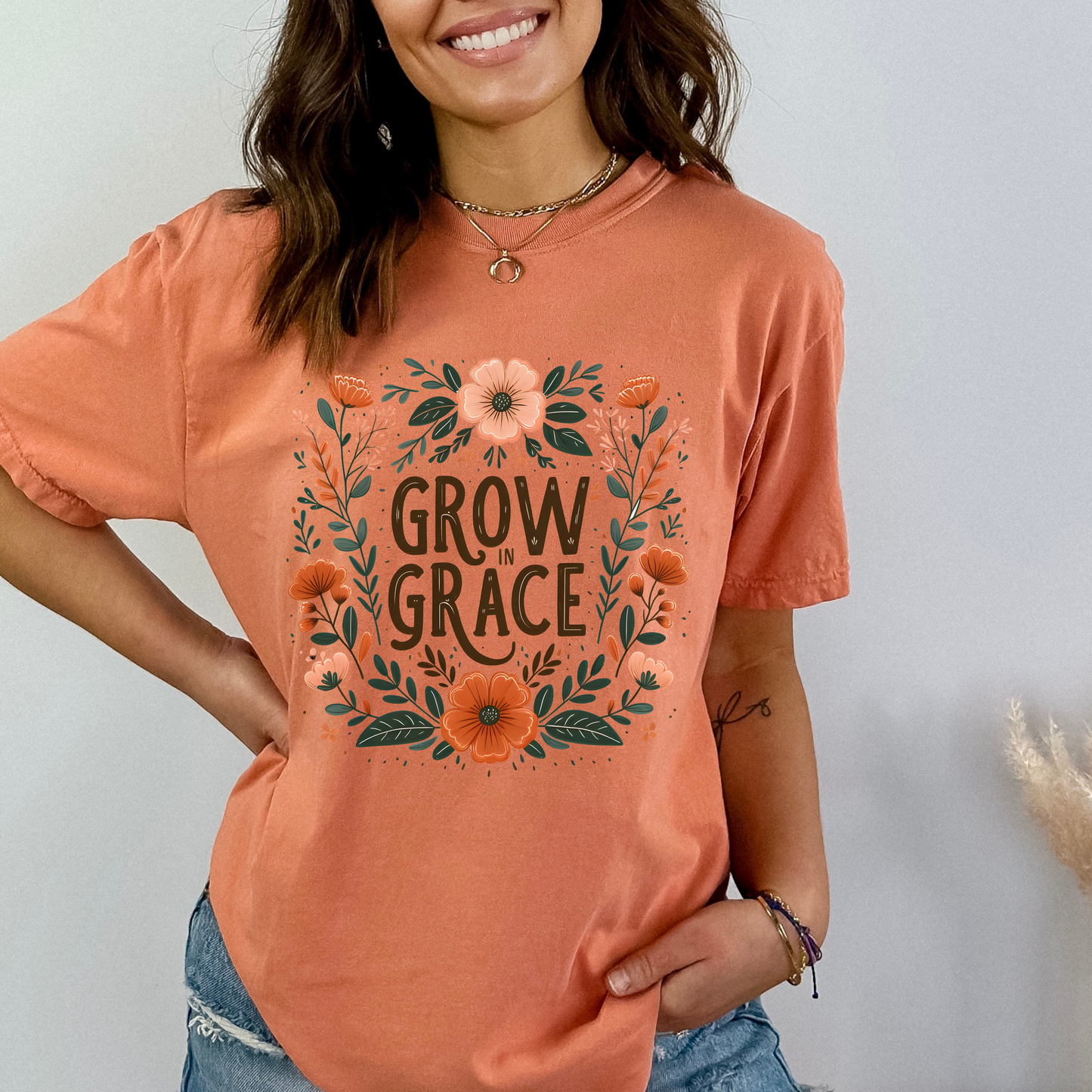 GROW IN GRACE UNISEX TEE