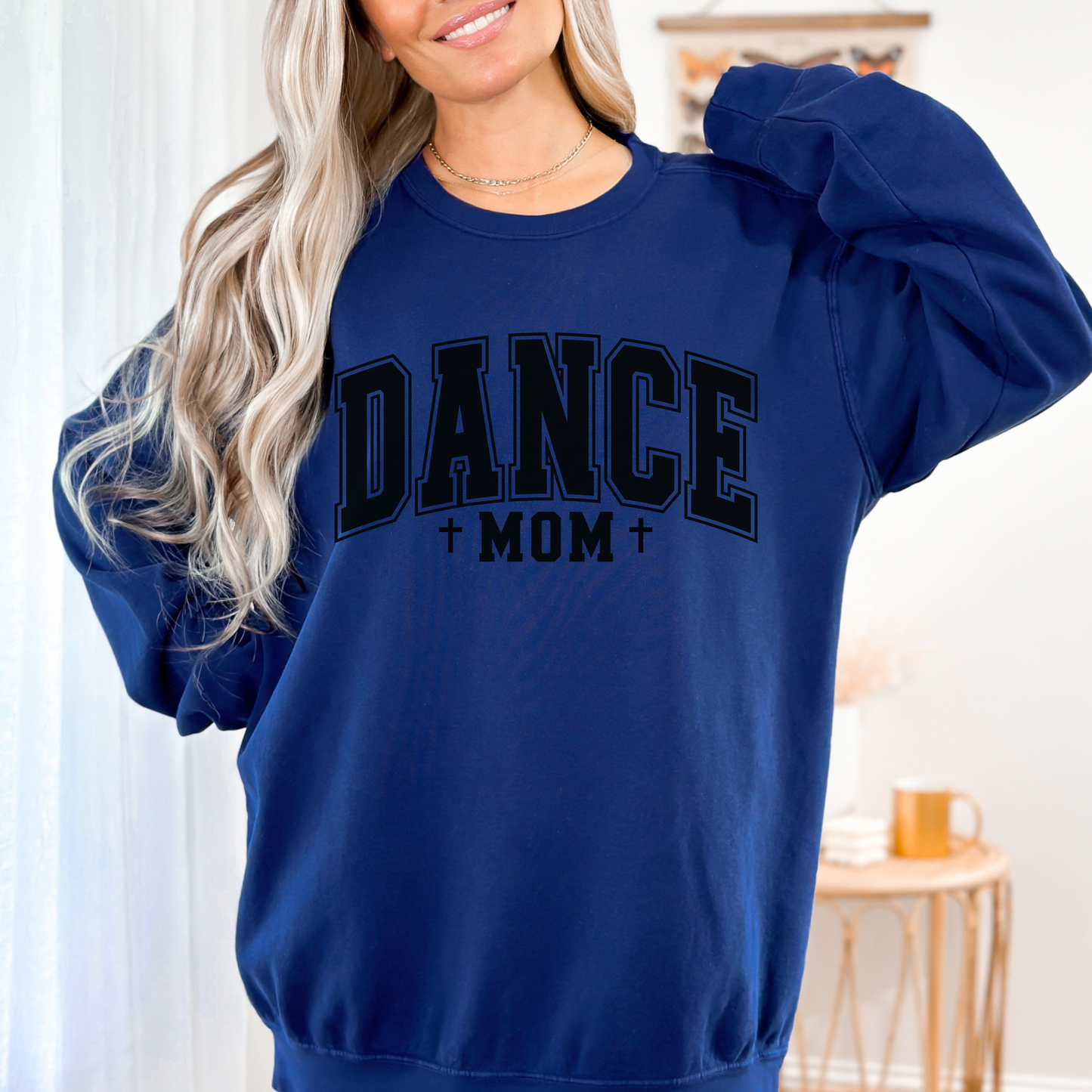 DANCE MOM UNISEX SWEATSHIRT