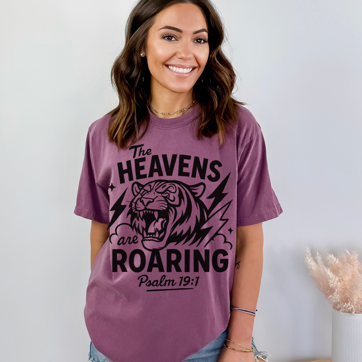 The Heavens Are Roaring Psalm 19:1 T-Shirt